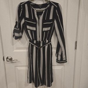 Mossimo Black and White Striped Long Sleeve Dress
